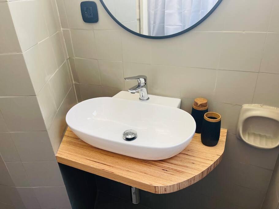 Cozy Apartment In Trastevere Рим Екстериор снимка